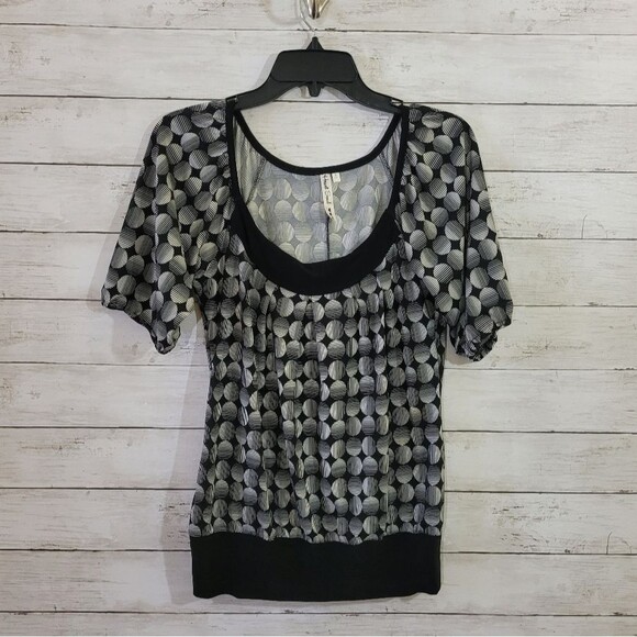 Boutique Brand Heart Soul Peasant Style Top in Geometric Print Size Medium - Picture 7 of 7